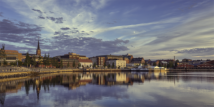 Norrlands Tandvård Ger Leenden Till Norrland Luleå - Sweden